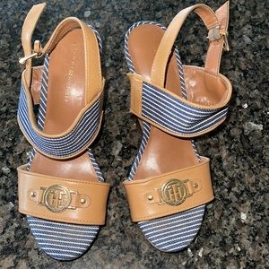 Tommy Hilfiger size 6/12